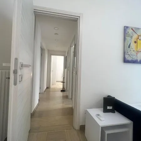 Appartement Kibilù - Via Serlio Porta Romana - Mm Brenta